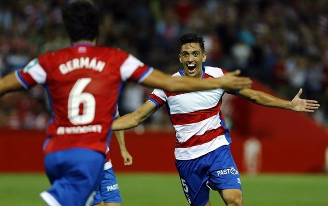 Antonio Puertas celebra un gol con el Granada CF | @LALIGA ep antonio puertas celebragolgranada cf