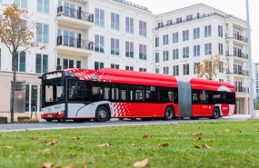 ep archivo   economia  caf gana un contrato de 100 millones de euros para suministrar 183 autobuses