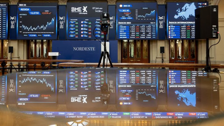 ep archivo   paneles del ibex 35 en el palacio de la bolsa de madrid a 7 de junio de 2024 en madrid
