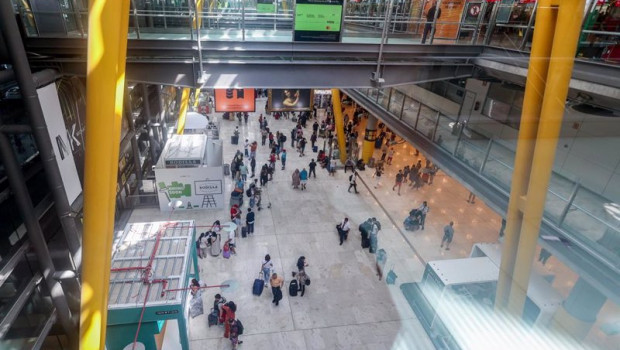 ep archivo   vista de una de las instalaciones del aeropuerto adolfo suarez madrid barajas en madrid