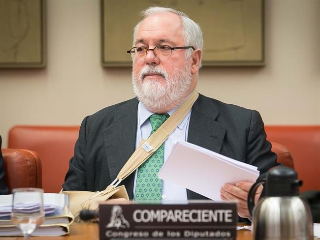 El comisario de Energía y Clima Miguel Arias Cañete en el Congreso | CONGRESO ep comisarioenergiaclima miguel arias canetecongreso