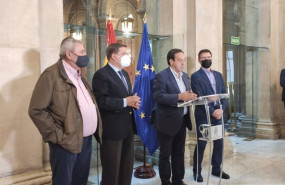 ep el ministro de agricultua luis planas junto a representantes de asaja pedro barato de coag miguel