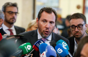 ep el ministro de transportes oscar puente realiza declaraciones a los medios en su visita a lugo
