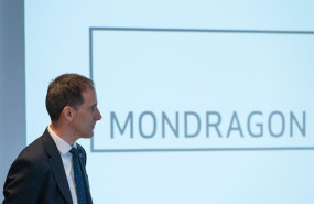 ep el presidente de mondragon pello rodriguez durante un desayuno informativo