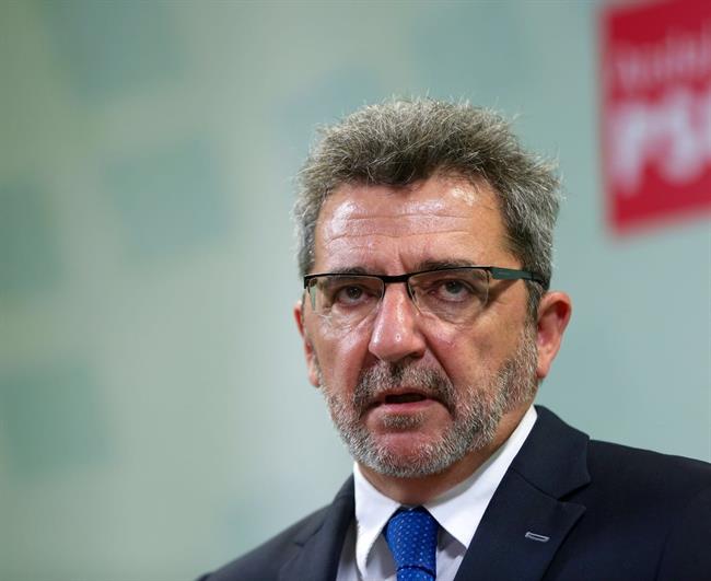 ep gutierrez limones psoe anunciadimisionalcaldealcala de guadaira