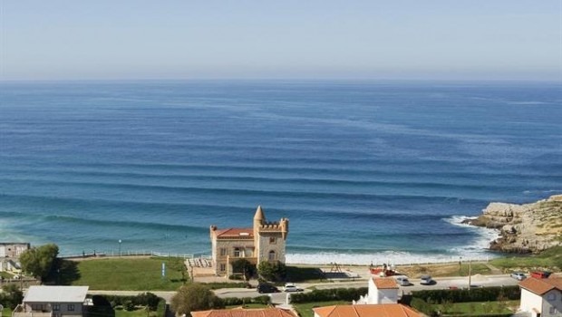 ep hotelcastillo suances playalos locos