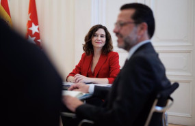 ep la presidenta de la comunidad de madrid isabel diaz ayuso con su consejero de economia hacienda y