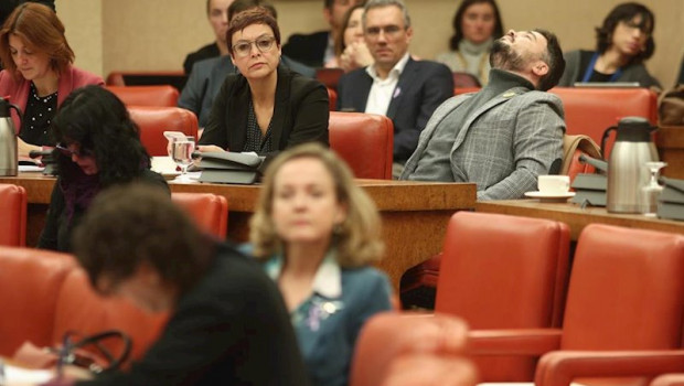 ep los diputados de erc montserrat bassa y gafriel rufian durante la reunion de la diputacion
