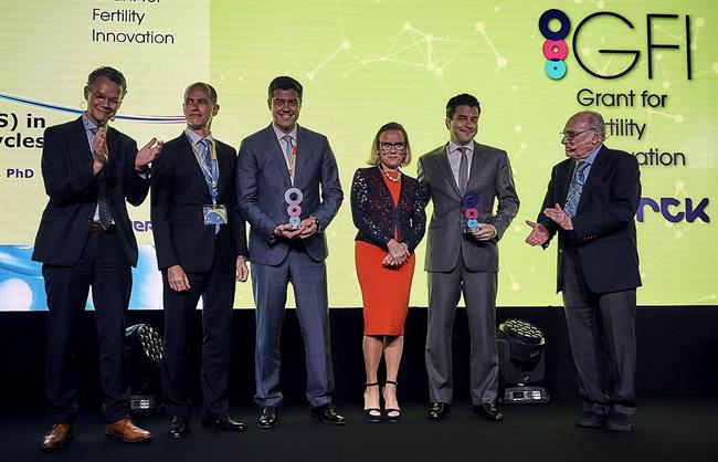 Los doctores premiados con los miembros de Merck | MERCK ep los doctores premiadoslos miembrosmerck