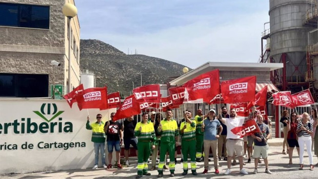 ep los sindicatos convocan once dias mas de huelga en las cinco fabricas de fertiberia en contra del ep los sindicatos convocan once dias mas de huelga en las cinco fabricas de fertiberia en contra del