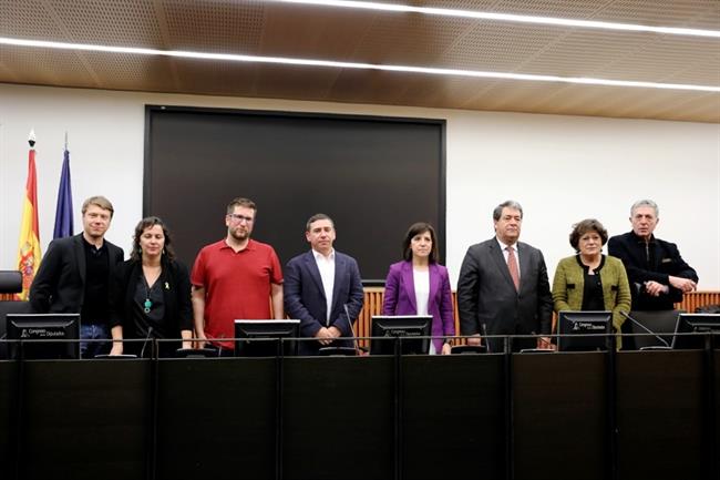 ep miguel urbaneurodiputadosvisitaranvallelos caidos