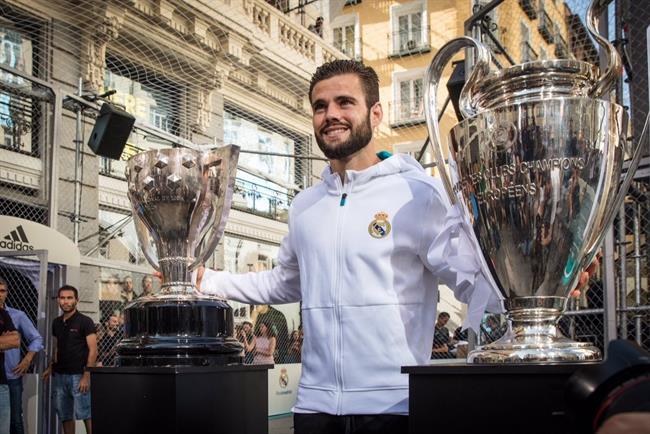 ep nacho fernandezlos trofeosligachampions