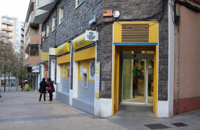 ep oficina de correos en la capital aragonesa