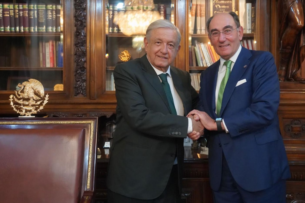 Iberdrola firma la venta del 55% de su negocio en México por 6.000 millones