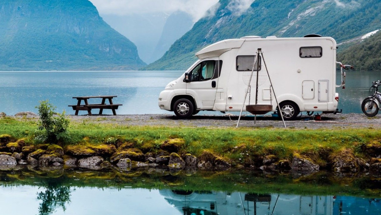 ms viajes y ms proteccin 6 de cada 10 espaoles contratarn un seguro de viaje este verano