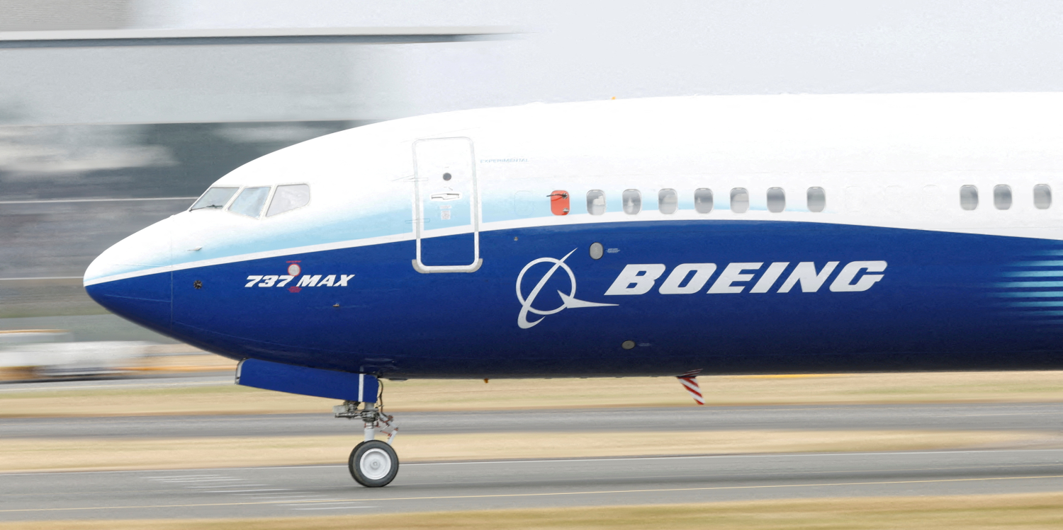 un boeing 737 max au salon aeronautique international de farnborough 20250513140916 un boeing 737 max au salon aeronautique international de farnborough 20250513140916