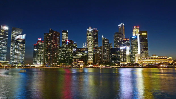 https://img2.s3wfg.com/web/img/images_uploaded/5/6/dl-singapore-city-skyline-night-asia-finance-pixabay.jpg