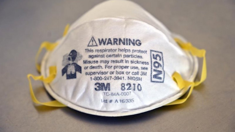 02 April 2020, US, Las Vegas: A 3M model 8210 N95 particulate respirator mask is seen on display. US conglomerate 3M on Saturday rejected allegations that 200,000 face masks ordered by the city of Berlin were confiscated by US officials in Bangkok. Photo: | David Becker/ZUMA Wire/dpa ep 02 april 2020 us las vegas a 3m model 8210 n95 particulate respirator mask is seen on display