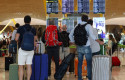 ep archivo   varias personas en el aeropuerto adolfo suarez madrid barajas a 2 de agosto de 2024 en 20250428162203