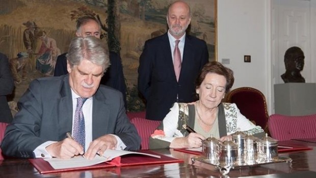 ep dastis firmaacuerdola presidentala apm victoria prego