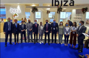 ep delegacion del pp balear en fitur junto al presidente de la formacion pablo casado