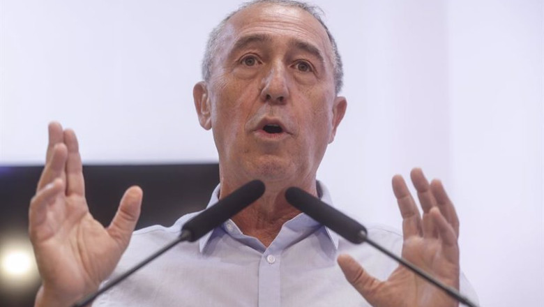 ep el portavoz de compromis en el congreso joan baldovi ofrece una rueda de prensa en la sede de