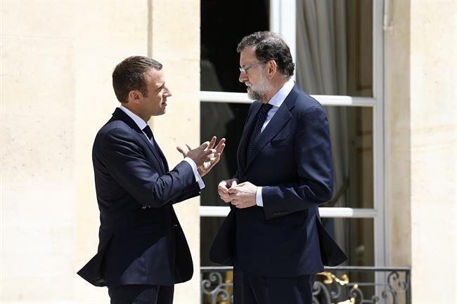 Emmanuel Macron Y Mariano Rajoy En El Palacio Del Elíseo en junio | PRESIDENCIA DEL GOBIERNO ep emmanuel macronmariano rajoypalacioeliseojunio