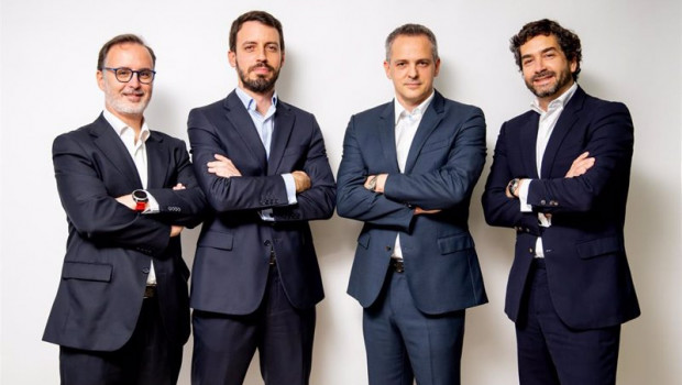 ep finanzas  kobus partners adquiere a esparity solar tres proyectos fotovoltaicos