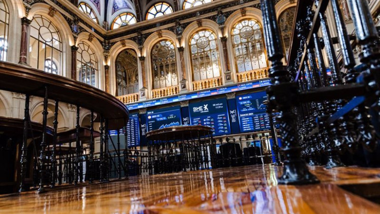ep interior del palacio de la bolsa a 6 de octubre de 2023 en madrid espana ep interior del palacio de la bolsa a 6 de octubre de 2023 en madrid espana