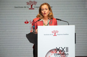ep la ministra de economia en funcionesnadia calvino en el congreso nacional de la empresa familiar