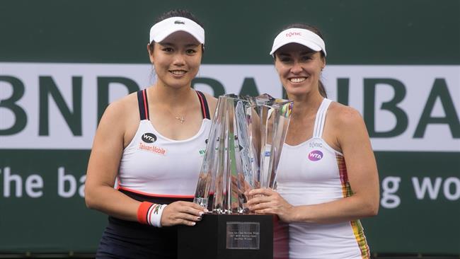Martina Hingis Chan Yung-Jan campeonas dobles Indian Wells | BILLIE WEISS/BNP PARIBAS OPEN ep martina hingis chan yung-jan campeonas dobles indian wells
