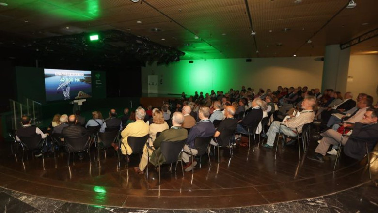 ep reunion de iberdrola con sus accionistas ep reunion de iberdrola con sus accionistas