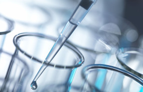 np astrazeneca adjudica a atos su service desk 