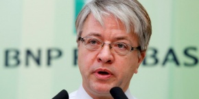 bnp-paribas-se-reorganise