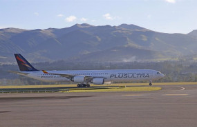 ep archivo   avion de la aerolinea plus ultra lineas aereas