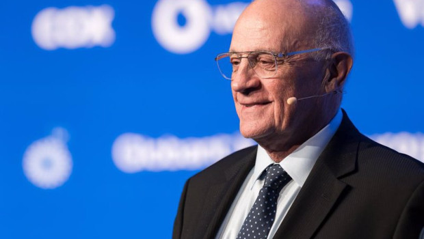 ep archivo el presidente del banco sabadell josep oliu durante la inauguracion de la v edicion del ep archivo el presidente del banco sabadell josep oliu durante la inauguracion de la v edicion del