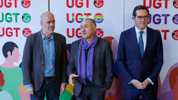 ep archivo   i d el secretario general de ccoo unai sordo el secretario general de ugt pepe alvarez