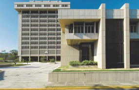 ep archivo   sede del banco central de la republica dominicana