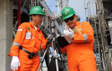 ep archivo   trabajadores de la compania petrolera bp