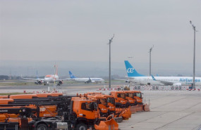 ep archivo   varios aviones en el aeropuerto adolfo suarez madrid barajas