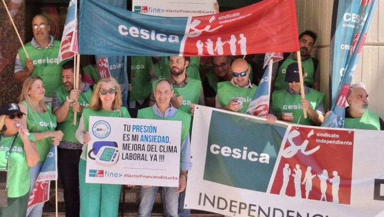 ep concentracion de delegados sindicales ante la sede de unicaja en malaga a 13 de junio de 2024 ep concentracion de delegados sindicales ante la sede de unicaja en malaga a 13 de junio de 2024