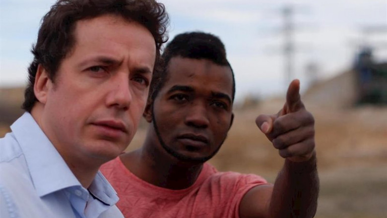 ep el actor vito sanz y el debutante mohamed zidane barry en la pelicula a este lado del mundo de