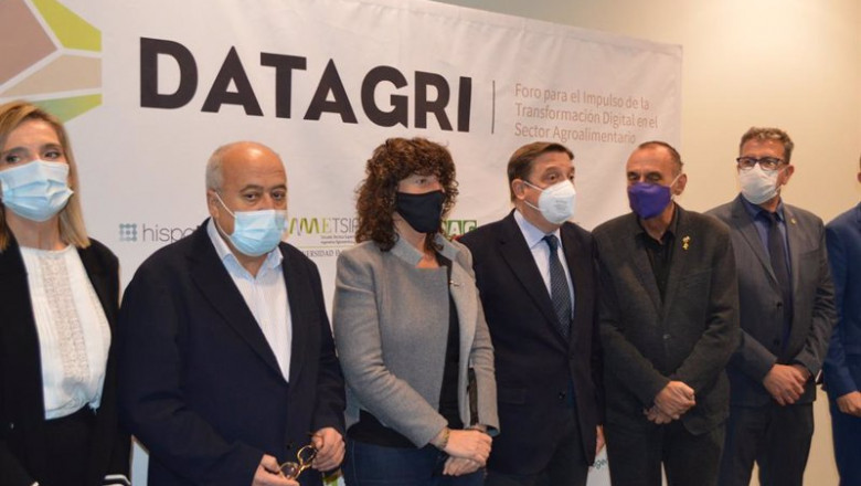 El ministro de Agricultura, Pesca y Alimentación, Luis Planas, ha inaugurado el Foro para el Impulso de la Transformación Digital en el Sector Agroalimentario (Datagri 2021). | EUROPA PRESS ep el ministro de agricultura pesca y alimentacion luis planas ha inaugurado el foro para el impulso