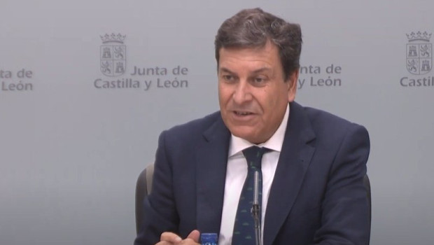 ep el portavoz y consejero de economia y hacienda de la junta el popular carlos fernandez carriedo