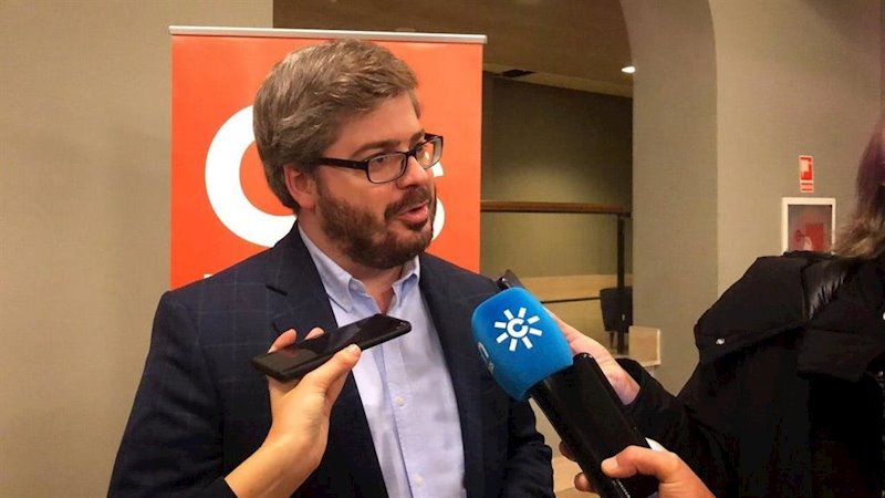 La salida de Fran Hervías tras los acontecimientos en Murcia agrava el enfrentamiento en Ciudadanos