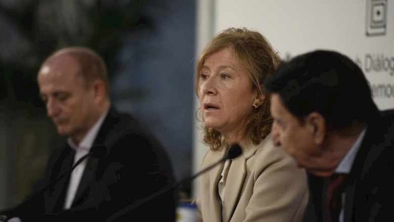 ep i-d el profesor en ciencias economicas de la universidad complutense y exministro de industria