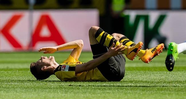 Julian Weigl (Borussia Dortmund) | BORUSSIA DORTMUND ep julian weigl borussia dortmund