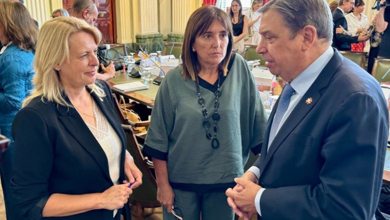 ep la consejera de desarrollo rural ganaderia pesca y alimentacion maria jesus susinos participa en