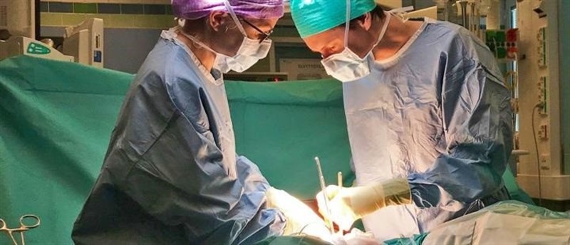 ep los cirujanos gastrointestinales laura koskenvuo izquierda y ville sallinentrabajohospital meilahti
