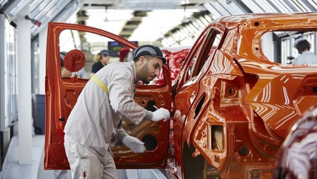 ep produccion del nissan micra en flins francia